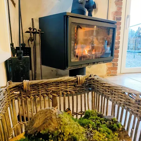 D'hotes La Clef Des Champs - La Source De Nos Racines - Corps De Ferme Au Coeur Du Parc Naturel De L'avesnois فندق مبيت وإفطار Beaufort (Nord)