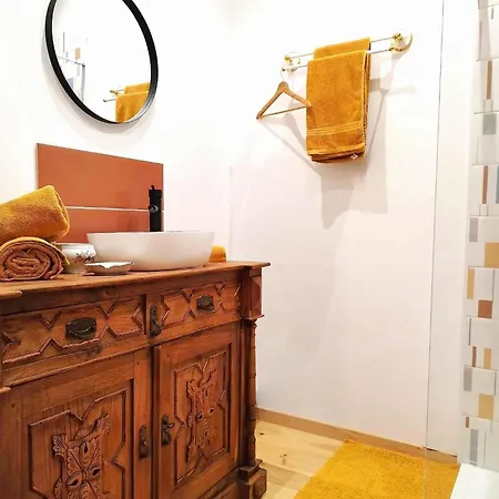 D'hotes La Clef Des Champs - La Source De Nos Racines - Corps De Ferme Au Coeur Du Parc Naturel De L'avesnois