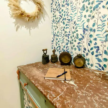 D'hotes La Clef Des Champs - La Source De Nos Racines - Corps De Ferme Au Coeur Du Parc Naturel De L'avesnois 3*